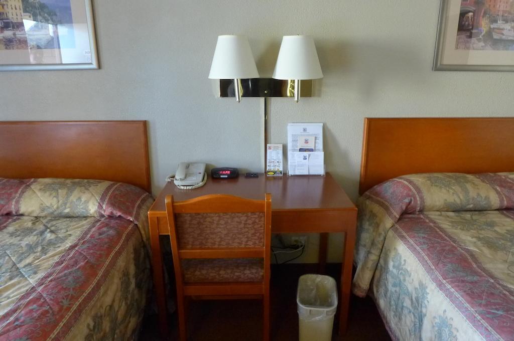Good Nite Inn Chula Vista Ruang foto
